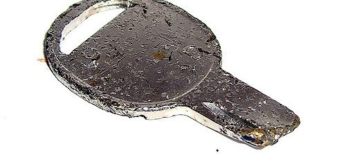removing broken key from lock
